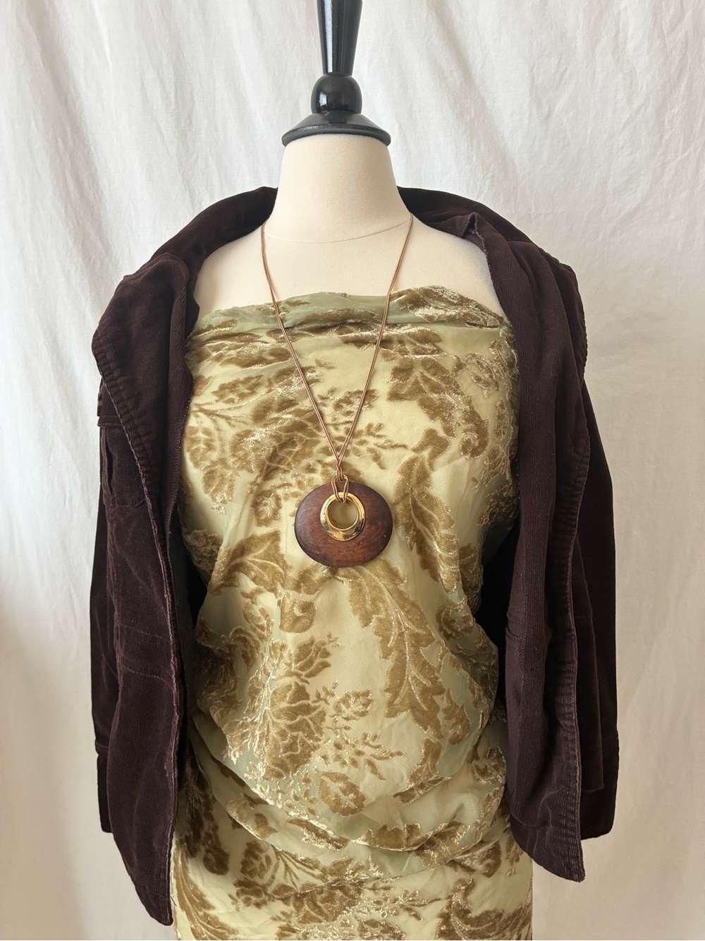 Vintage Y2K sheer velvet paisley scarf
